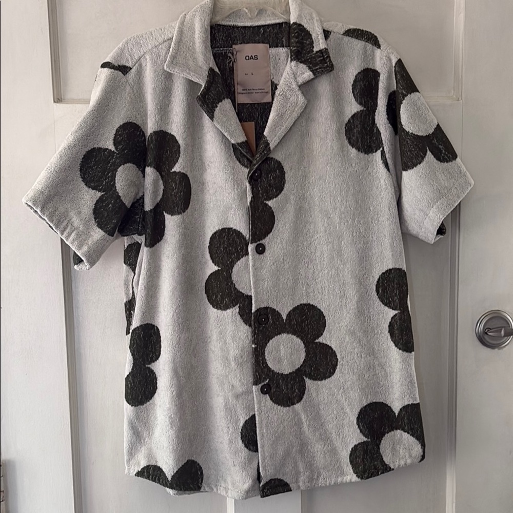 OAS Men's Meadow Cuba Ivory Terry Cloth with Green Floral Shapes Shirt